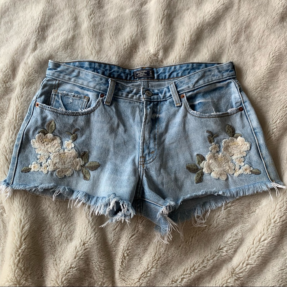 Embroidered Abercrombie jean shorts